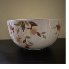 Hall's Superior Ceramic Floral Pattern Round Mixing Bowl 71/2” picture