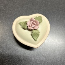 Vintage Mini Heart Trinket Box Porcelain Pink Rose Floral Jewelry Ring Box picture