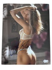JOSEPHINE SKRIVER SIGNED 11X14 VS MODEL  PHOTO AUTO BECKETT BAS COA picture