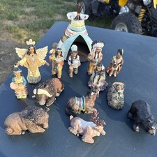Vintage WMG 2003 Nativity Native American Indian Resin 14 Pc Lot picture