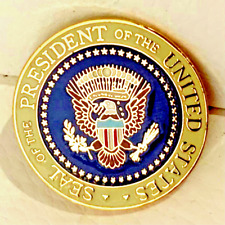 GREAT SEAL OF THE UNITED STATES PRESIDENT   PRESIDENTIAL LAPEL PIN picture