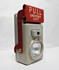 Grimes 10-0285-5 Aircraft Emergency Pull Exit light - Great for Display Use Only picture