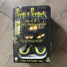 Halloween Peep n' Peepers Set of 3 Spooky Flashing Eyes Indoor/Outdoor Flash picture