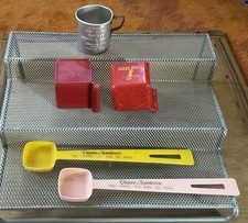 Vtg Coffee Scoop Lot - Hills Bros, Kroger Tin, Pink Chase & Sanborn Advertising picture