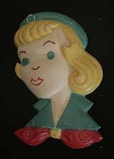 RARE VERY NICE Vintage INTERMEDIATE GIRL SCOUT FIGURAL PIN FACE Plastic 1952 picture