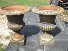 pr vintage cast iron planters 10 1/2