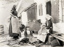 Staithes Yorkshire Fishing Family Cottage Women Children Rural Vtg. Photo 19thC. picture