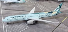 Aviation 400  Etihad Air Boeing B787-10 A6-BMH  - Greenliner picture