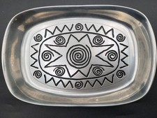 Wilton Armetale 820044 Reggae Pattern Bread Tray Heavy 9.5