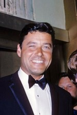 Guy Williams looks debonair in tuxedo smiling 1968 4x6 Photo Print picture