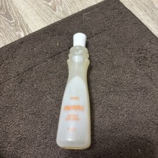 VTG Avon Honeysuckle body Splash 8 FL OZ Discontinued picture