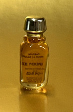 Vintage Givenchy III Parfum Pour Le Bain 1/4 Fl. Oz New In Box picture