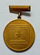 RARE ORDER GOLD STAR FOR LABOR FIDEL CASTRO REVOLUTION MILITARY HERO 1974 picture
