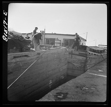 Photo:Erie Canal New York 1941 Barge Winch Towline Tug Loading picture