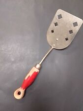 VTG Spatula Red Slotted Diamond Short Automatic Wire Goods Mfg Co Inc Atomic  picture