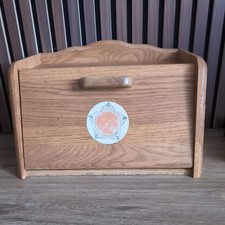 Paul Revere vintage wooden bread box ceramic medallion farmhouse country decor picture