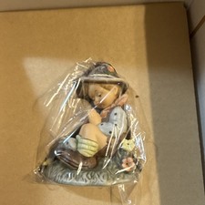 Hummel Porcelain Figurine “Natures Prayer” picture