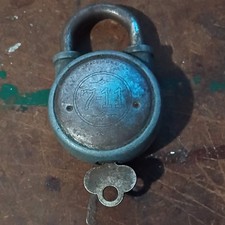 Vintage 7-11 Collectible Padlock Lock with working Key picture