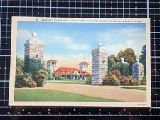 Vintage Entrance to swope park showing shelter house Kansas City Kansas postcard picture
