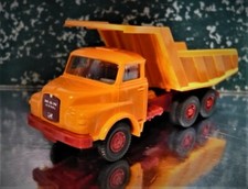 Wiking 067104  Dump  MAN Truck Muldenkipper. Vintage. picture