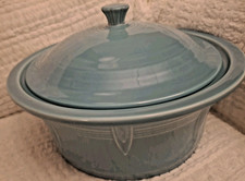 Homer Laughlin  Fiesta Turquoise Aqua  2.5 Quart Round Covered Casserole picture