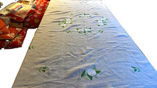 Vintage Estate Linens: Applique Embroidered Italian Tablecloth Set - Mums B554 picture
