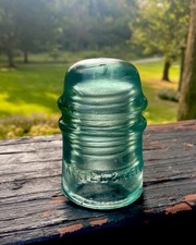 Antique Brookfield c.1910 Am. Tel. & Tel. Co. Aqua Blue Glass Insulator CD 121 picture