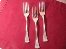 Set Of 3 Salad Forks Mikasa Diana 18-8 Stainless Steel Glossy Ridges 6 1/2