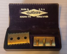 Vintage Gold Tone Gillette Travel Razor  w/ Case picture