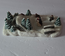Leewards Heritage Village Snow Scene Base w/ Trees Figures Ceramic 1991 picture