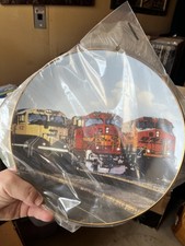 BNSF Railway Limited Edition Porcelain Plate 25th Anniversary 1995-2020 picture