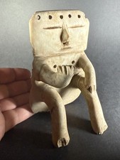 SCARCE LARGE ANCIENT PRE COLUMBIAN STONE CARVED QUIMBAYA SEATED FIGURINE picture