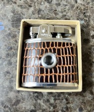  1950’s VINTAGE PIN UP PEEP SHOW-Move VIEWER LIGHTER Beamco Master Cell picture