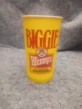 1990's, Wendy's, NOS (32oz) Wax Paper Cup, (Scarce / Vintage) NEVER FILLED  picture