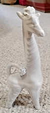 Vintage Enesco Giraffe Figurine Japan Marble Cake Spaghetti Trim Closed Eyes 6
