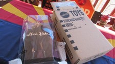 VERY COOL STEVIE NICKS BARBIE SIGNATURE SERIES DOLL #1 WITH ORIGINAL MATTEL BOX picture