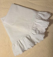 2 VTG Ralph Lauren Bromley Eyelet Lace Ruffle Standard Pillowcases 19x30 USA  picture