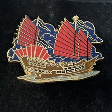 LE 100 DISNEY Pirates of the Caribbean The Empress Ship PIN 2009 RARE picture