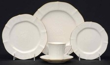 Noritake Chandon 5 Piece Place Setting 6037803 picture
