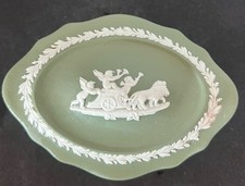 Wedgwood Green Jasperware Oval trinket box White Chariot England MPN 1957 picture
