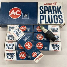 (8) Vintage AC GM Acniter R46SZ Spark Plugs (New In Original box). NOS M1044 picture