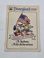 Vintage 1975 Summer Disneyland Guide Book America on Parade Salute Disney picture