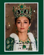 FARAH DIBA PAHLAVI signed autographed 8x10 photo LAST QUEEN OF IRAN picture