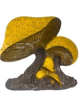 MCM Mushroom Wall plaque Yellow Brown  MARKED ‘76 HODA Burwood picture
