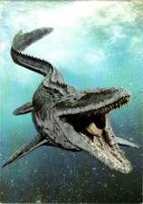2018 Jurassic World Fallen Kingdom Trading Card Glow in the Dark #1 of 9 picture