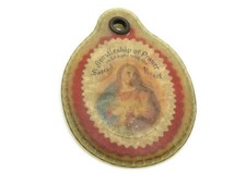 Antique 1896 Sacred Heart of Jesus Medal Apostleship of Prayer Celluloid Charm picture