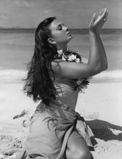 British actress Jean Simmons plays marooned beauty Emmeline film Th- Old Photo picture