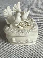 Vtg Large Heart Shaped Porcelain Trinket Box Birds Doves Roses Lid - New picture