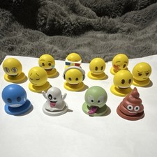  Vualà  Limited Edition Emoji/Stamp Mini Figurine Set 13 Pack 💩👻🥶🤑 picture