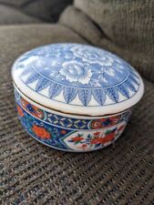 Vintage Tiffany & Co. Imari Blue Floral Porcelain Round Trinket Box w/ Lid picture